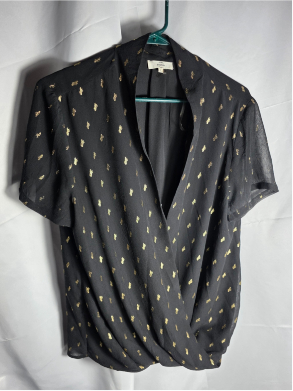 Women's Entro Black and Gold Metallic Print Wrap Blouse Size L officewear preppy